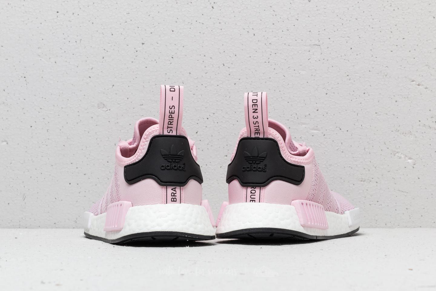 Damen Sneaker und Schuhe adidas NMD R1 W Clear Pink Ftw White Core Black Footshop