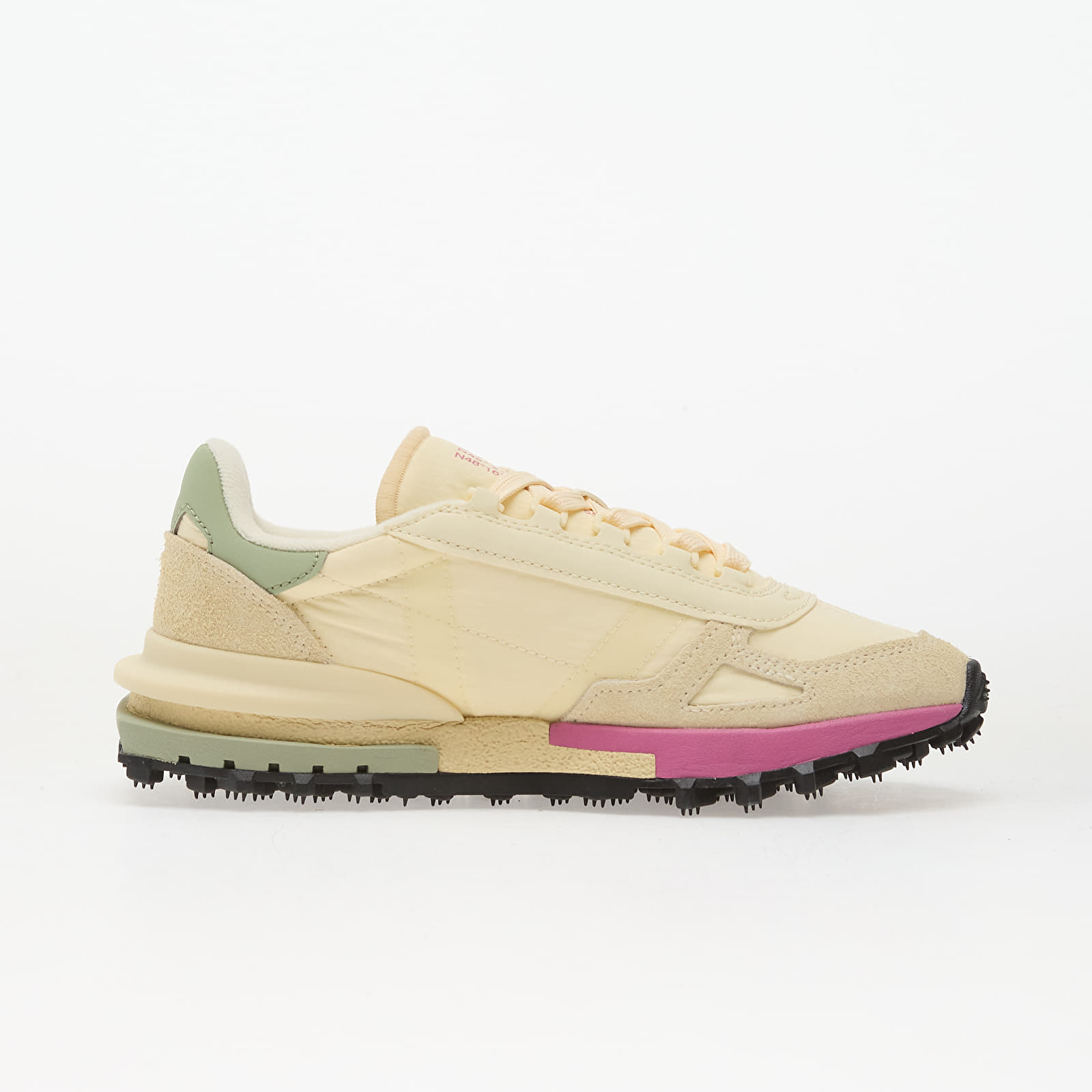 Chaussures et baskets femme LACOSTE Elite Active Off White/ lt khaki