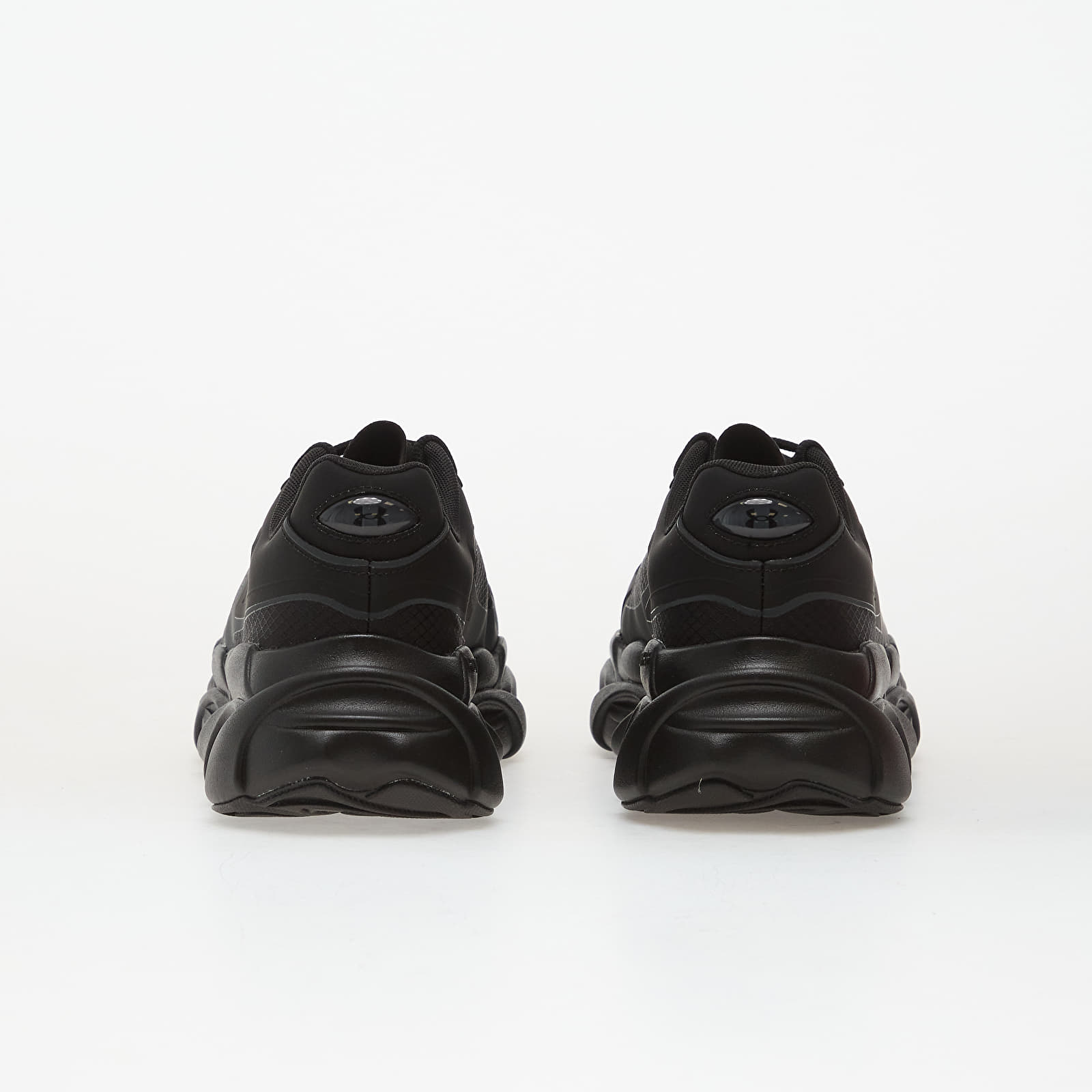 Vyriška avalynė Under Armour Halo Runner SE Black