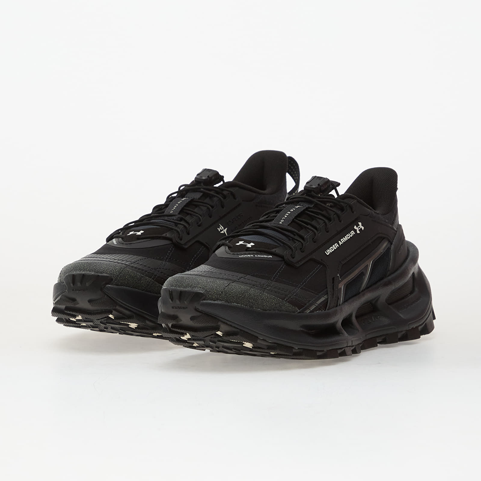 Férfi cipők Under Armour EXPLOR TRAIL Black