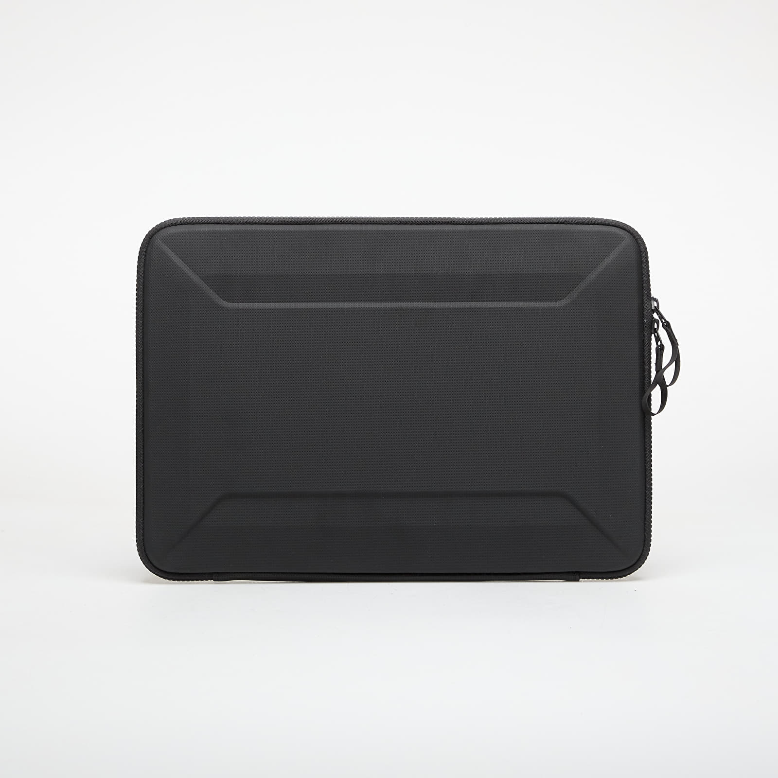 Vesker Thule Gauntlet MacBook® Pro 16" Case Black