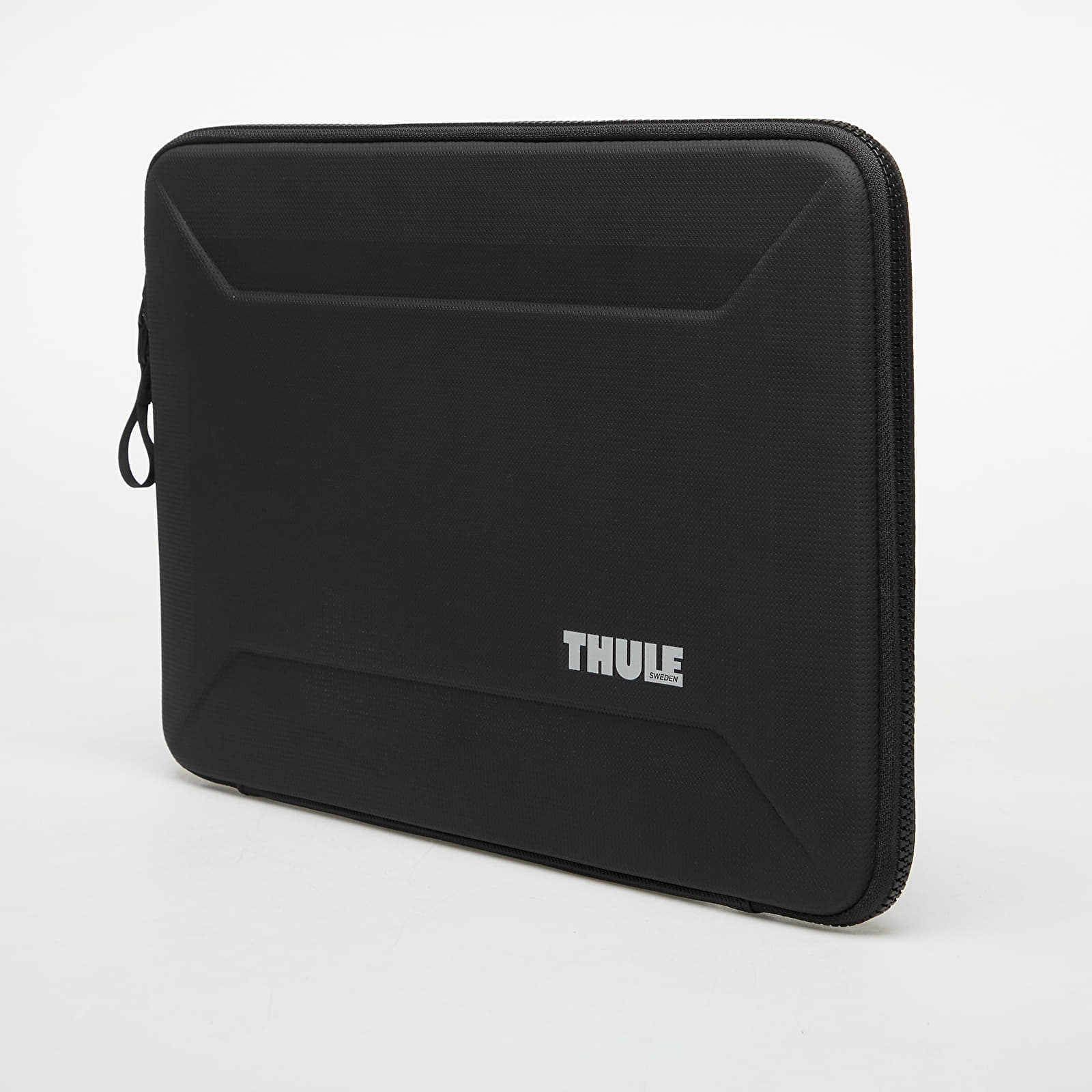 Vesker Thule Gauntlet MacBook® Pro 16" Case Black
