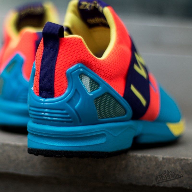 シードラ adidas ZX Flux Slip On Solar Blue2/Solar Red/Collegiate | Footshop