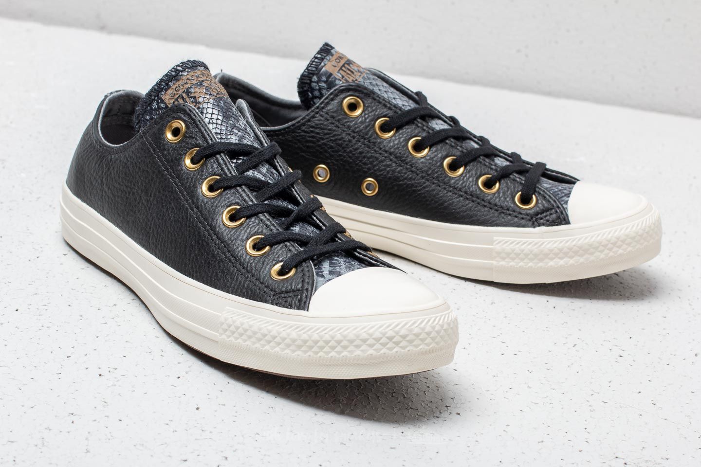 Women s shoes Converse Chuck Taylor All Star OX Black Mason Egret Footshop