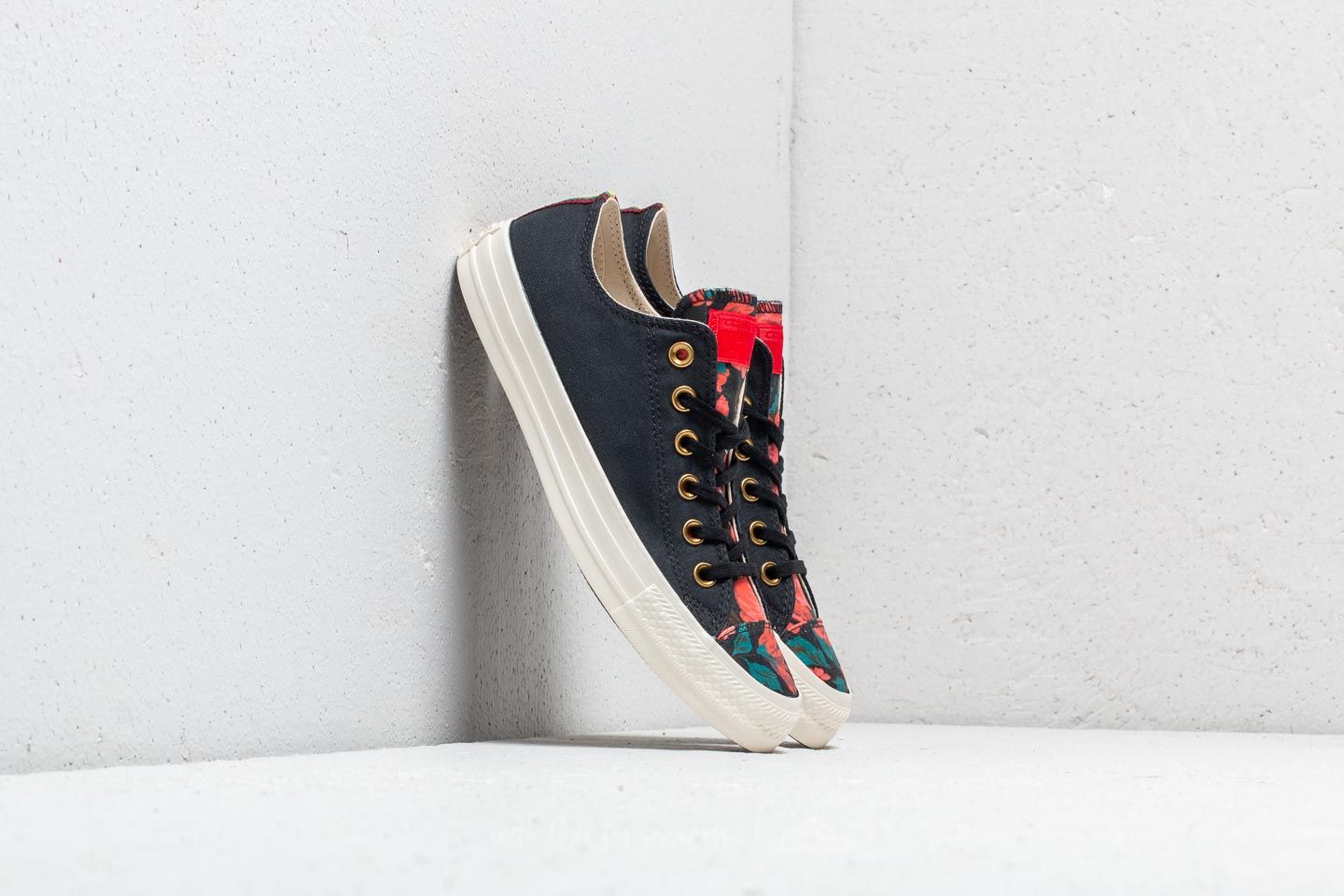Women's shoes Converse Chuck Taylor All Star OX Black/ Cherry Red/ Egret