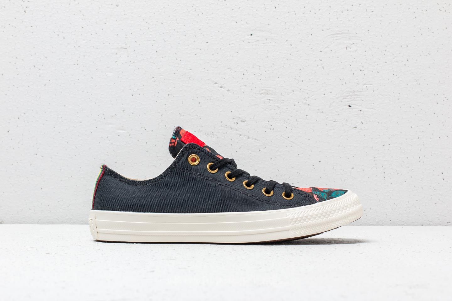 Women's shoes Converse Chuck Taylor All Star OX Black/ Cherry Red/ Egret