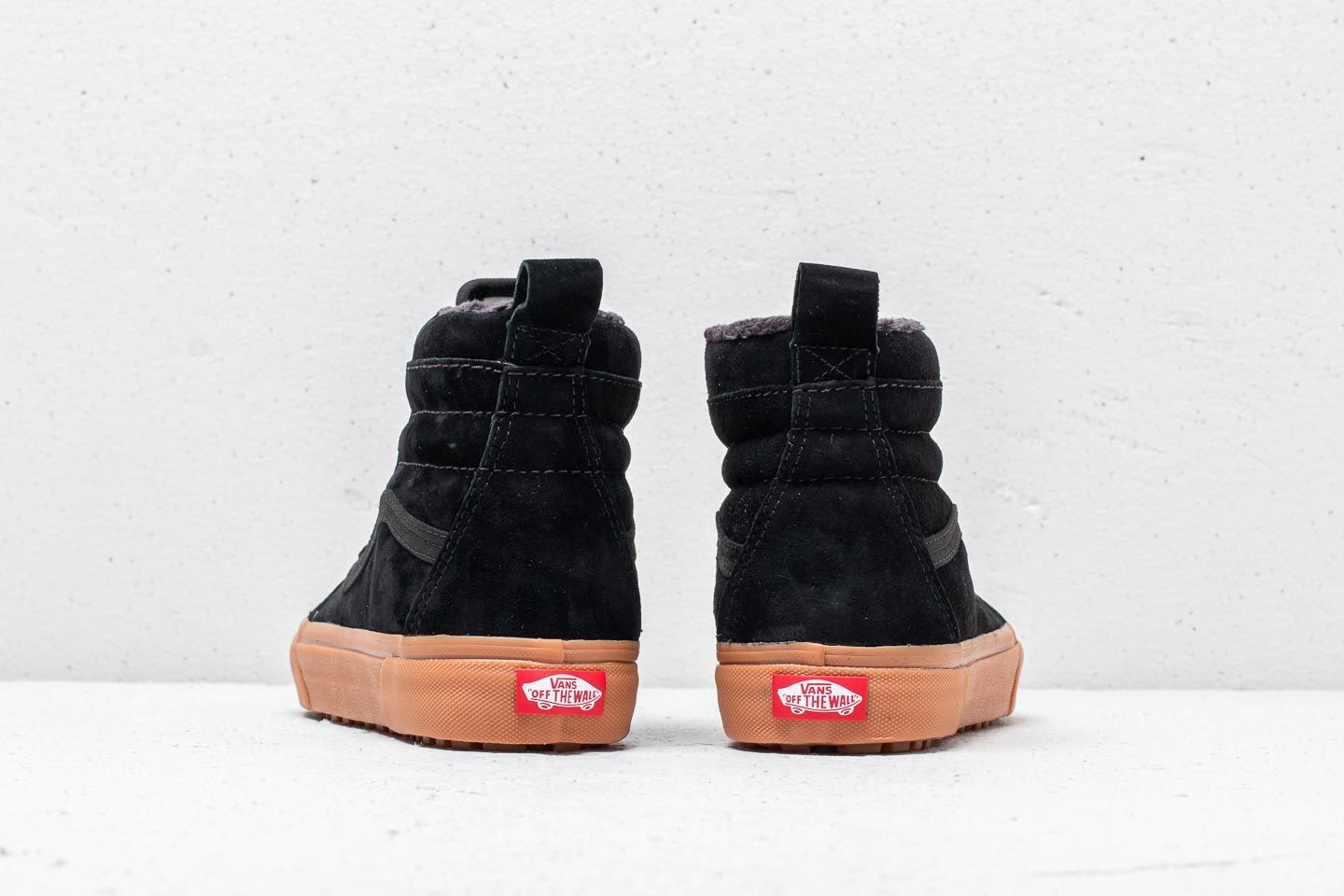 Sk8 hi mte black gum 2025