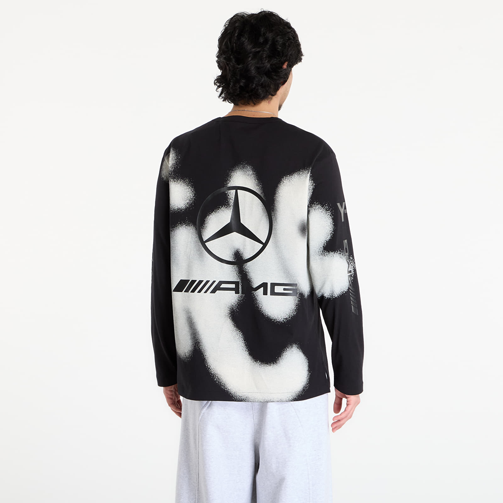 Футболки Y-3 Mercedes AMG Petronas Formula 1 Team Yohji Graphic Long Sleeve T Shirt Black