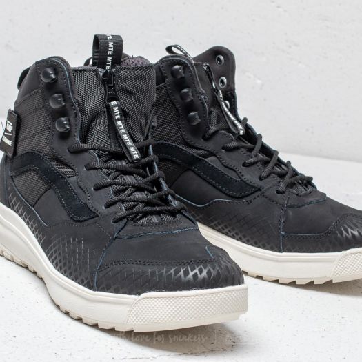 Men s shoes Vans UltraRange Hi DX MTE Black Marshmallow Footshop