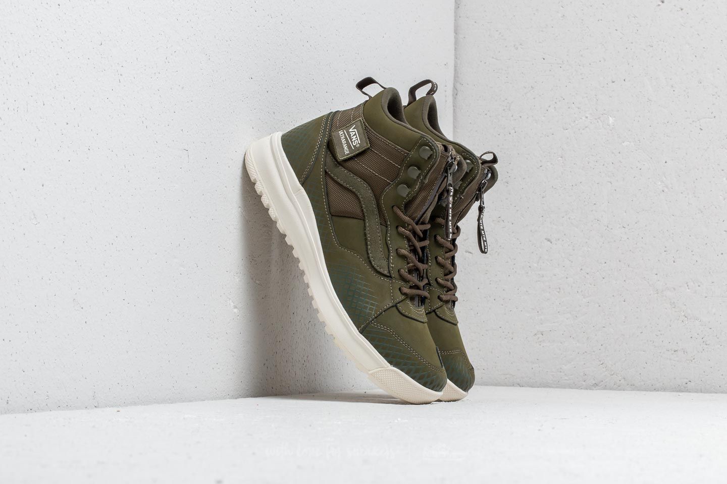 Vans ULTRARANGE HI DX ZPR MTE VANS ULTRARANGE EXO HI MTE BLACK MARSHMALLOW – Amateur  main image 2