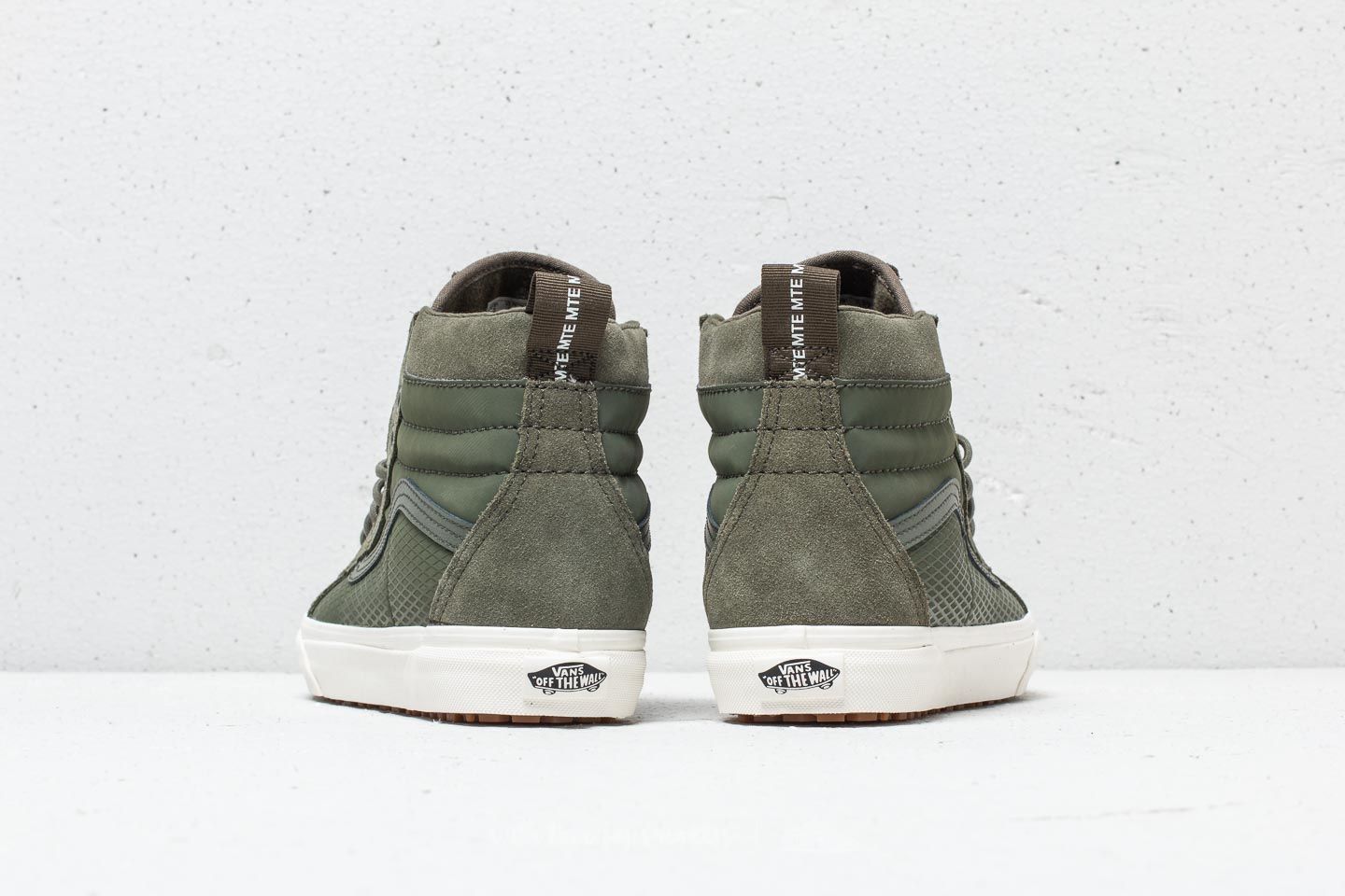 Încălțăminte și sneakerși pentru bărbați Vans Sk8-Hi 46 MTE DX Tact/ Grape Leaf