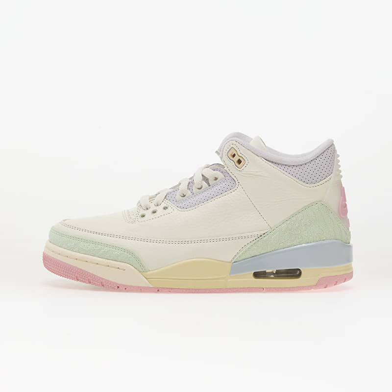 Air Jordan 3 Retro "Spring Is in the Air" Sail/ Jade Aura-Aura-Iced Carmine
