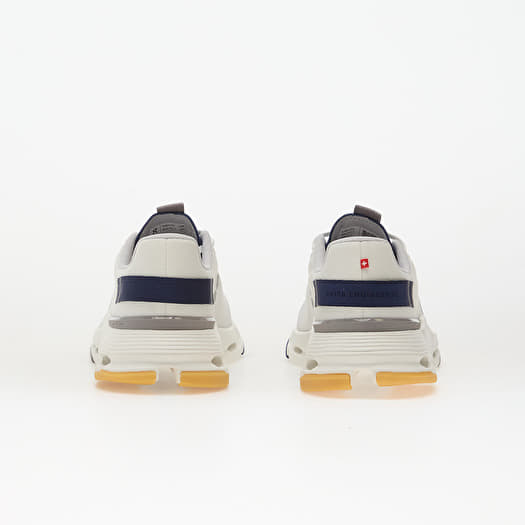 On M Cloudnova Form 2 Ivory/ Zodiac | Footshop