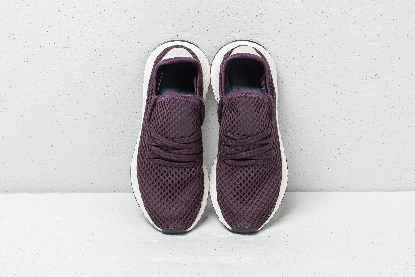 Adidas deerupt noble red sales