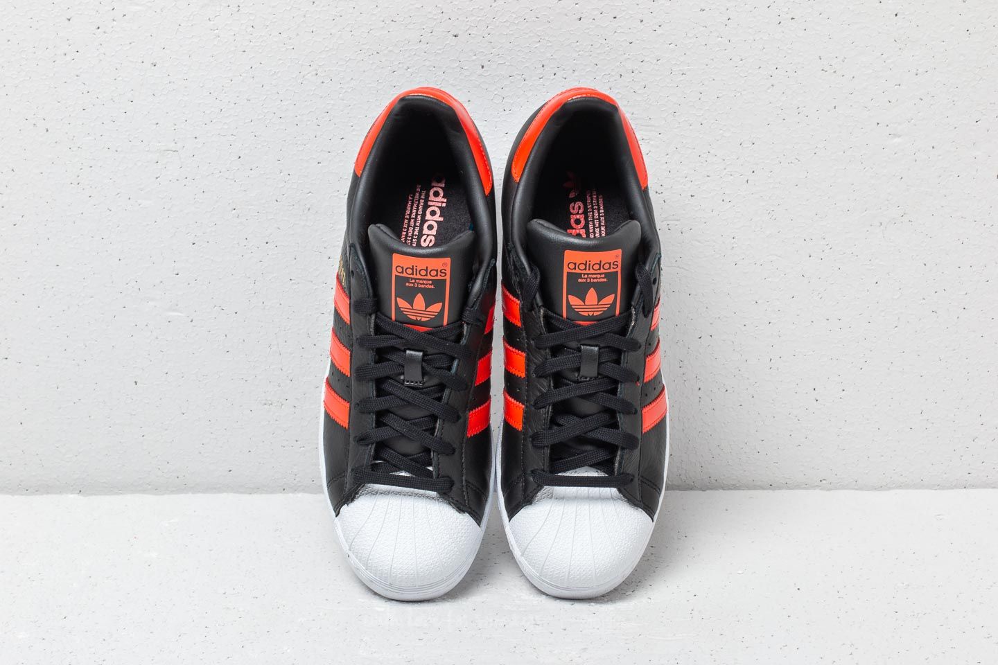 Adidas superstar core black bold orange 2025