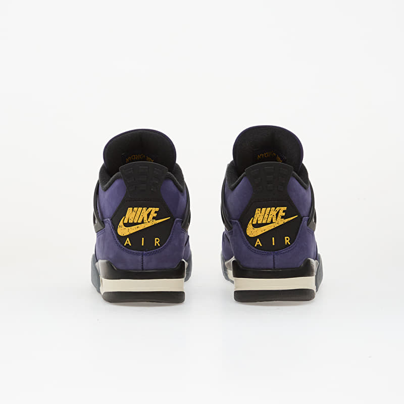 Чоловіче взуття Air Jordan 4 Retro 