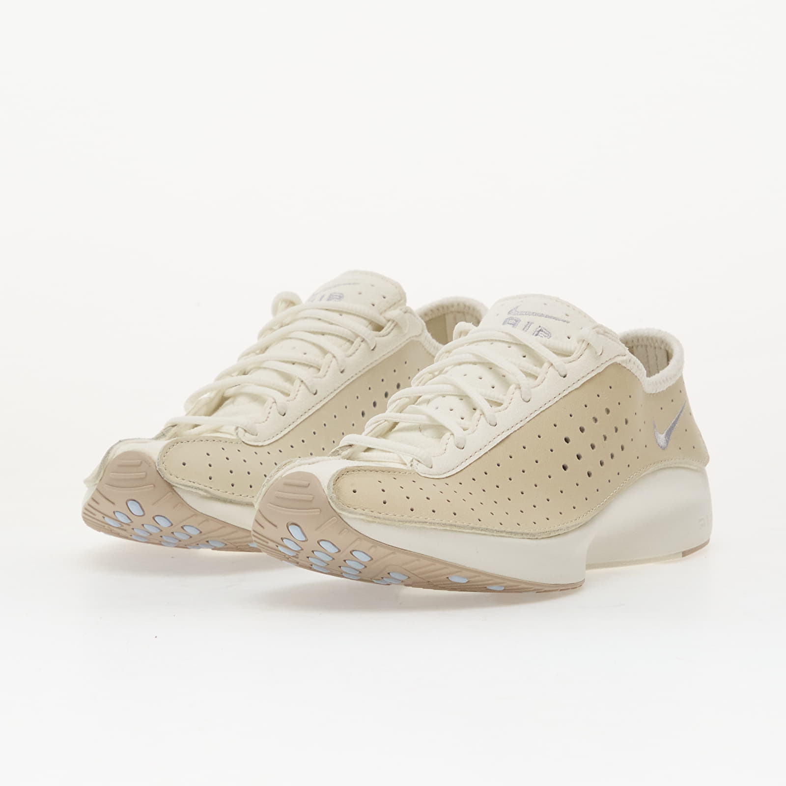 Γυναικεία παπούτσια Nike W Air Superfly Coconut Milk/ Metallic Silver-Sail-Classic Stone-Cobalt Tint