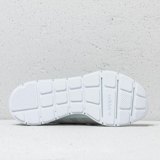 Adidas swift run vapour hot sale grey