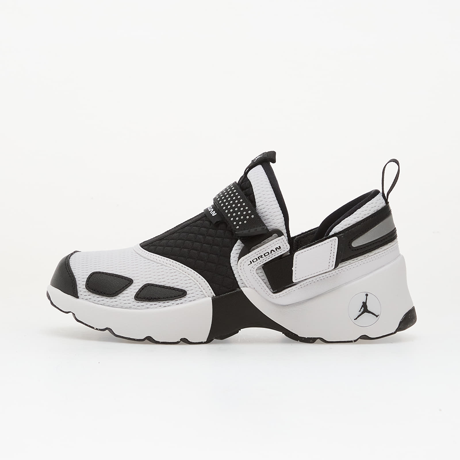 Dámske topánky a tenisky Jordan W Trunner Lx White/ Black-Reflective Slvr
