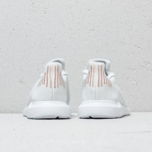 Rose gold adidas cheap swift run