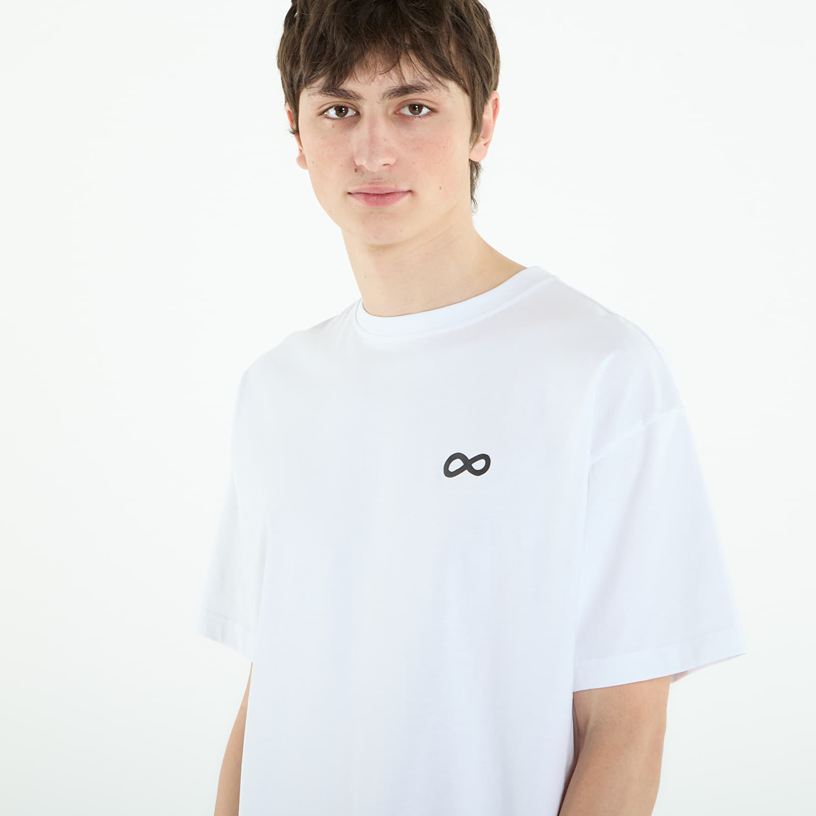 Camisetas Prosto T-shirt Big Log Infinity White