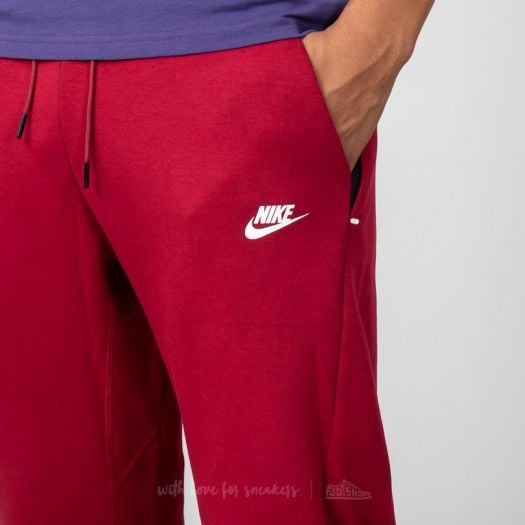 Nike tech fleece pants red deals
