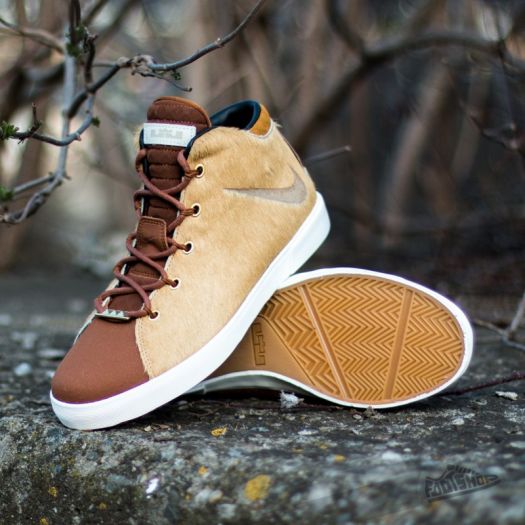 Herenschoenen Nike LeBron XII NSW Lion LS QS Camel Camel Hazelnut