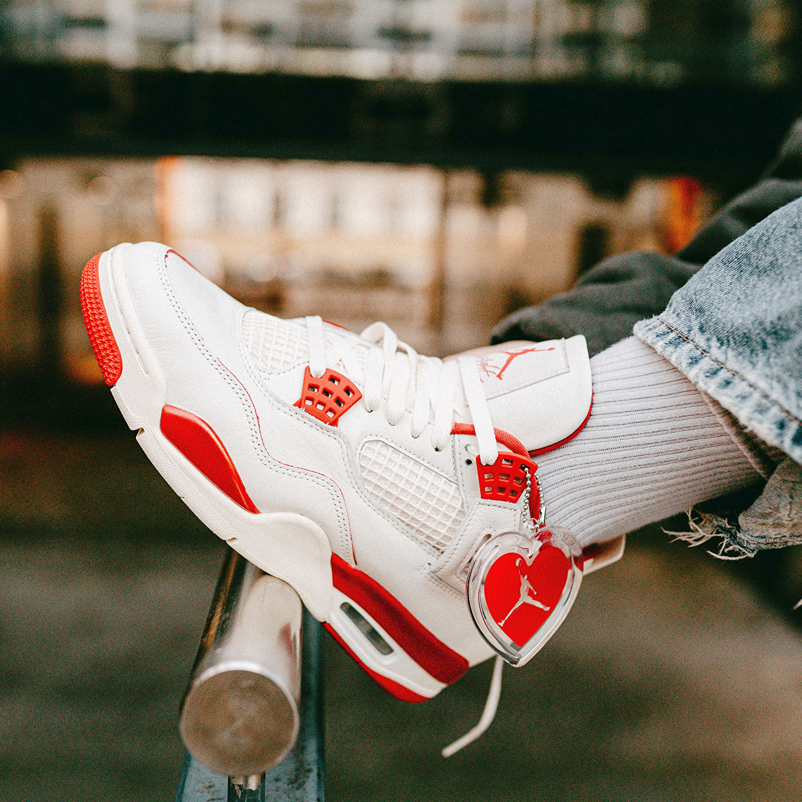 Ženske tenisice Air Jordan 4 Retro "Love Letter" W Pale Ivory/ Sierra Red-Tough Red