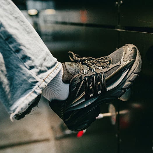 Încălțăminte și sneakerși pentru bărbați adidas Virginia Adistar
