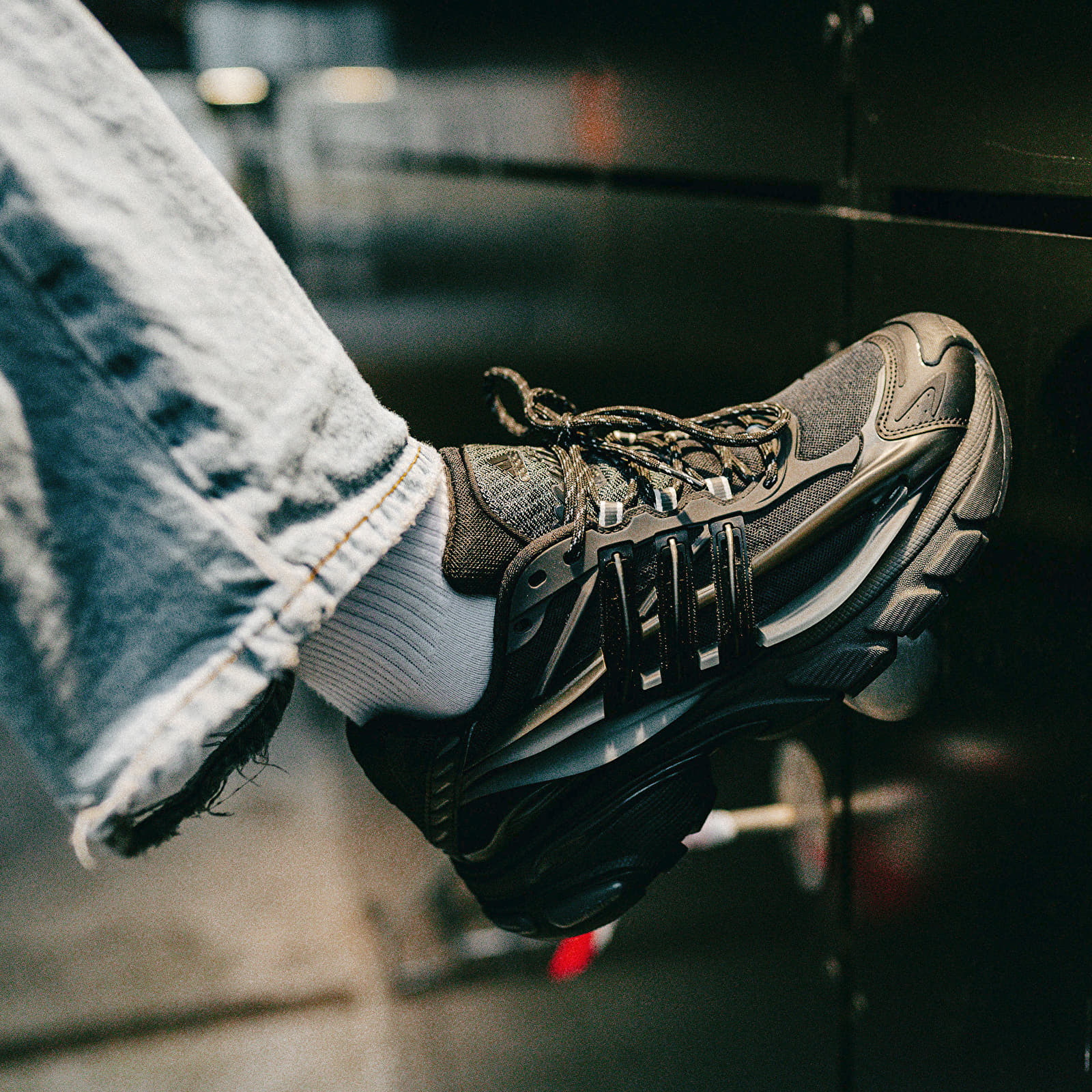 Ανδρικά παπούτσια adidas Virginia Adistar Jellyfish by Pharrell Carbon/ Core Black/ Carbon