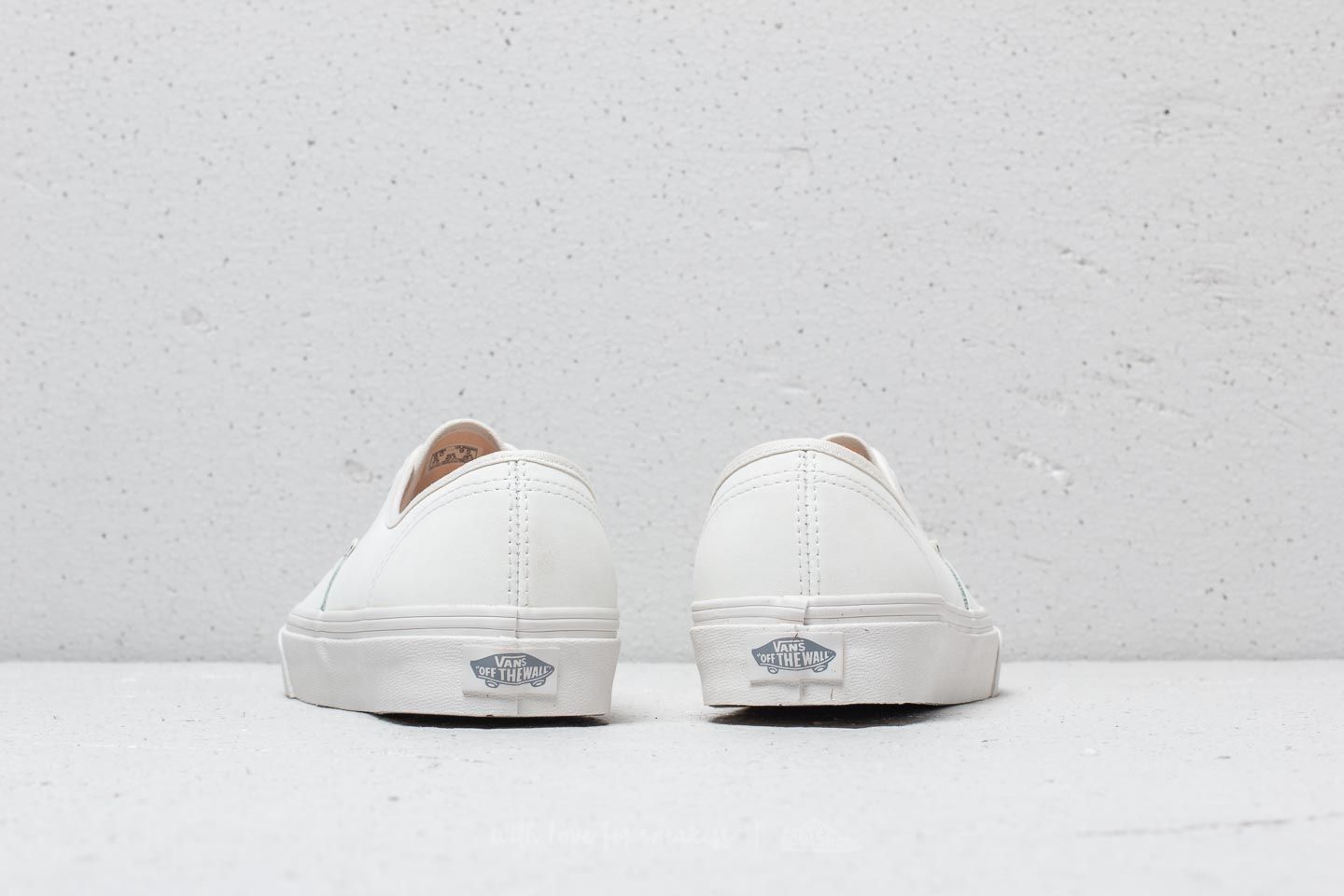 Férfi cipők Vans Authentic (Vansbuck) Blanc De Blanc