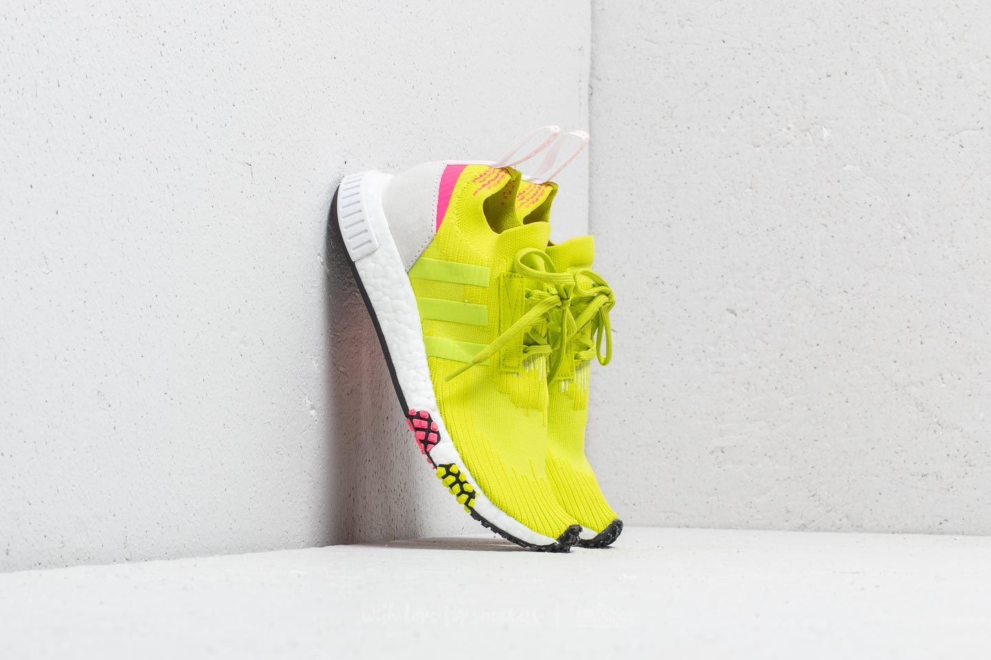 Дамски кецове и обувки adidas NMD_Racer Primeknit W Semi Solar Yellow/ Semi Solar Yellow/ Ftw White