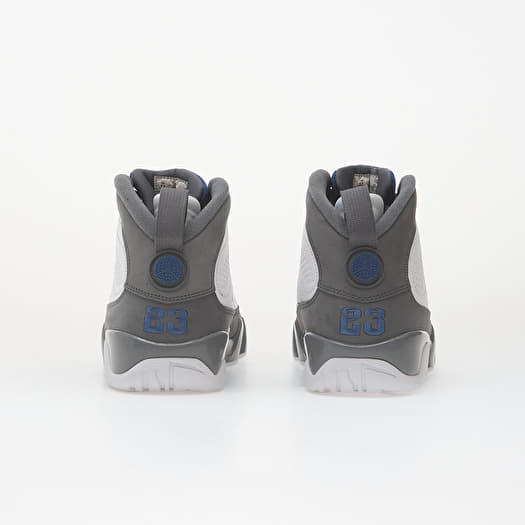 Air Jordan 9 Retro 