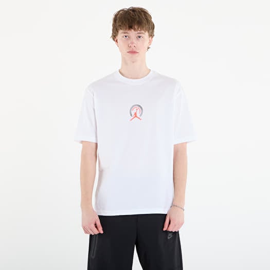Majice Jordan Men's Graphic T-Shirt White/ Infrared 23