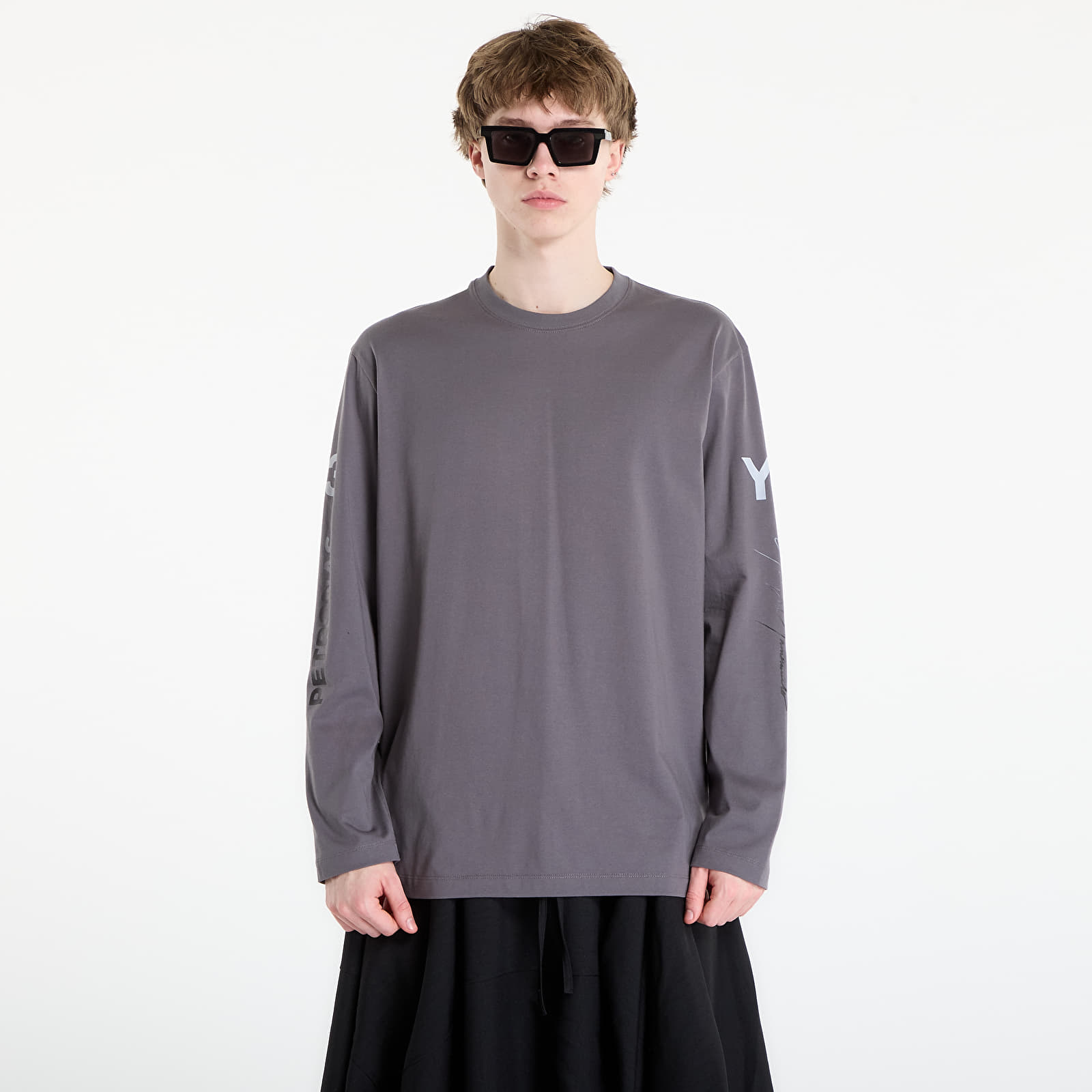 Pánske tričká Y-3 x Mercedes-AMG PETRONAS Formula One Team Chaos Logo Long Sleeve T Shirt Granite