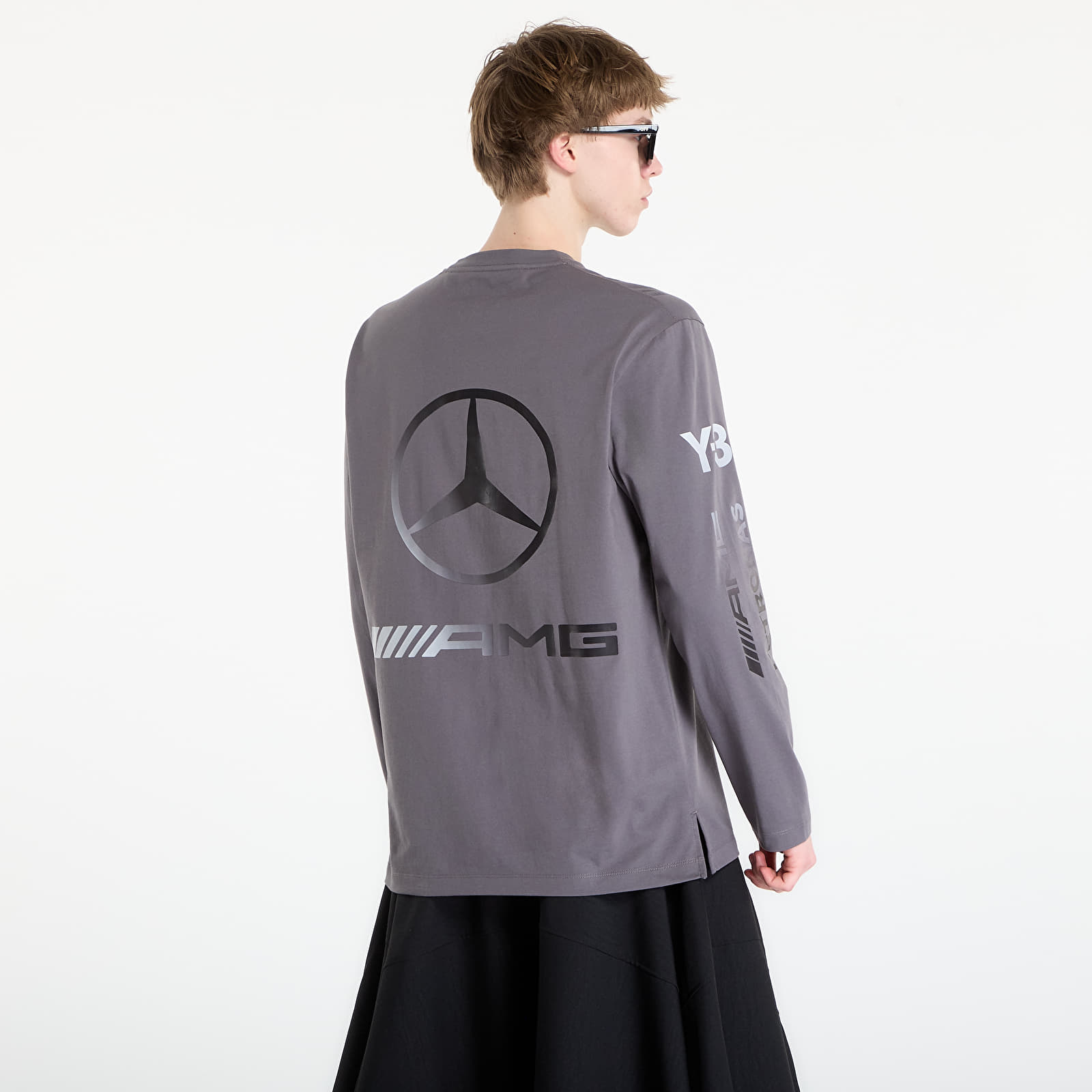Pánske tričká Y-3 x Mercedes-AMG PETRONAS Formula One Team Chaos Logo Long Sleeve T Shirt Granite