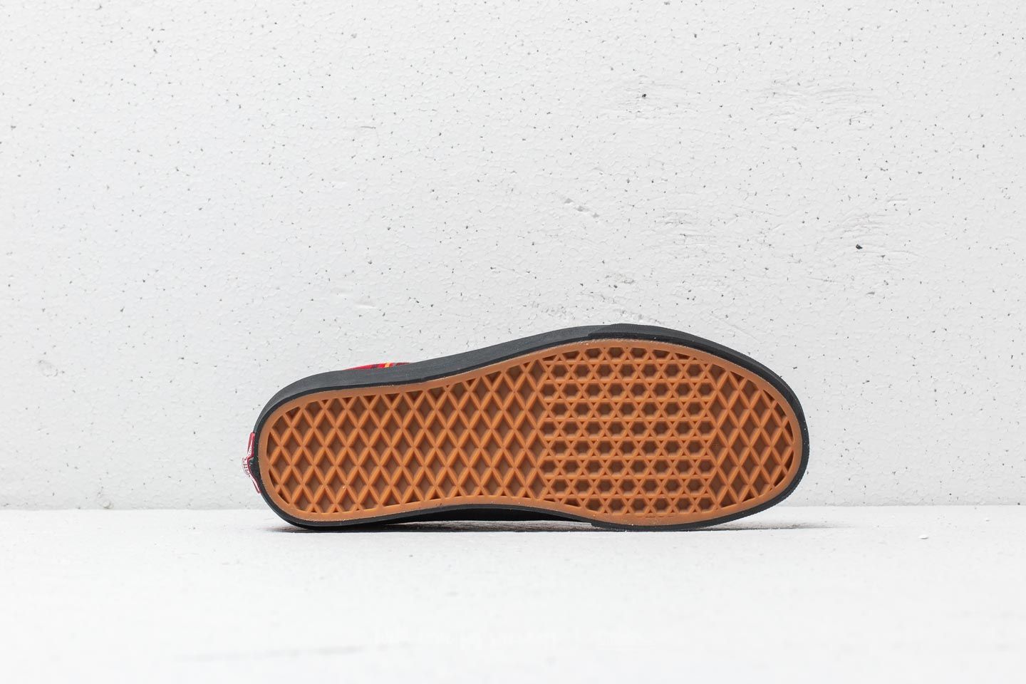 Men s shoes Vans Old Skool Plaid Mix Red Black Footshop