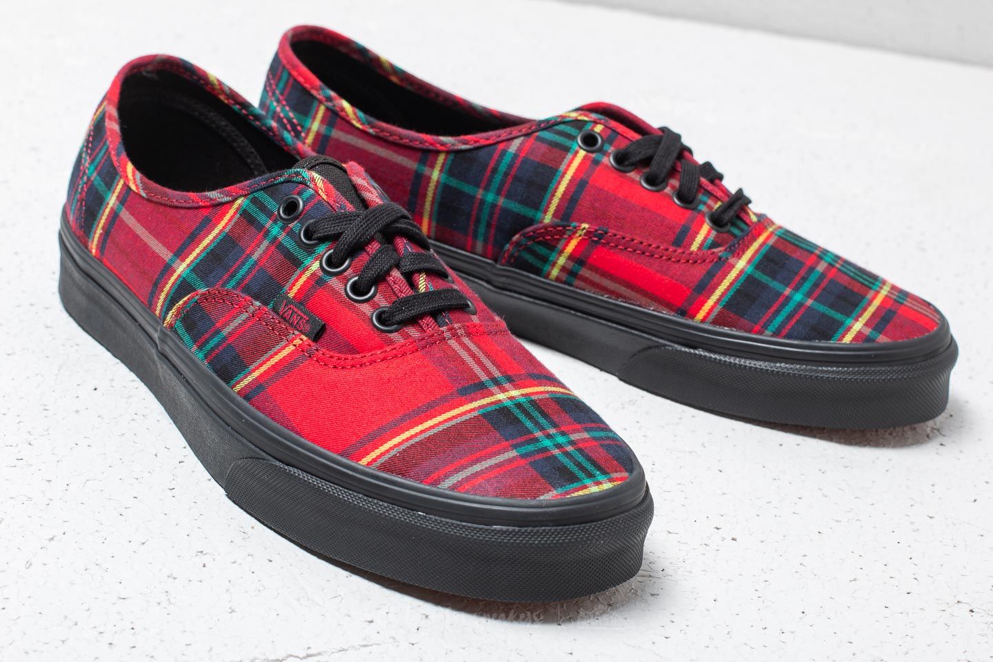Men s shoes Vans Authentic Plaid Mix Red Black Footshop