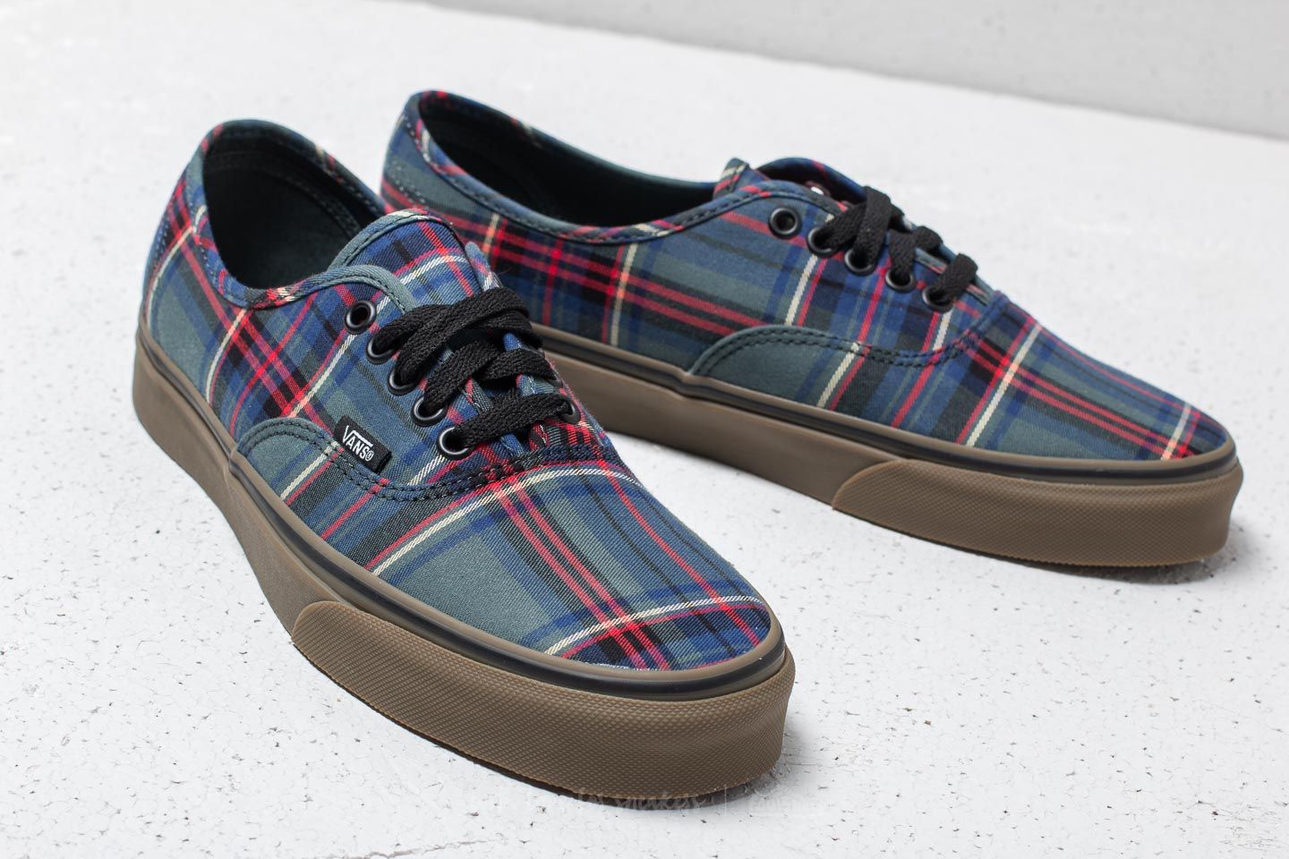 Tartan gum outlet vans