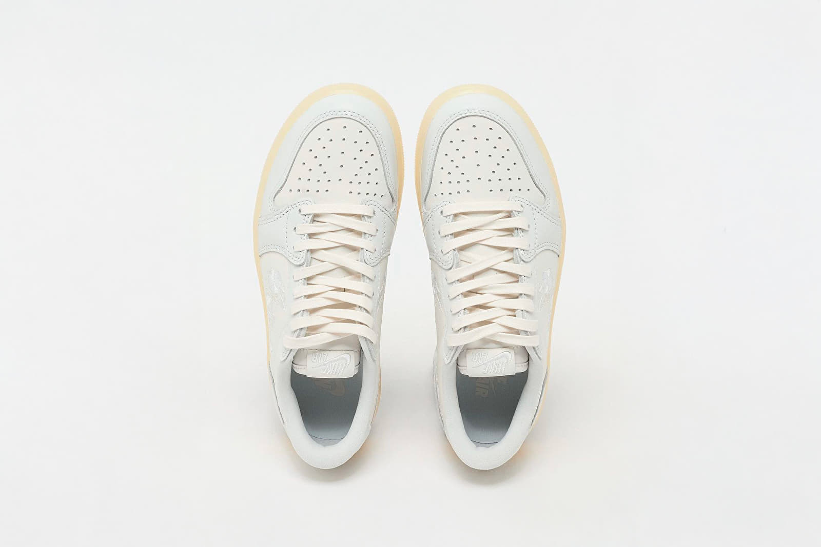 Men's shoes Air Jordan 1 Retro Low OG "Floral Swoosh" Sail/ Off White-Coconut Milk