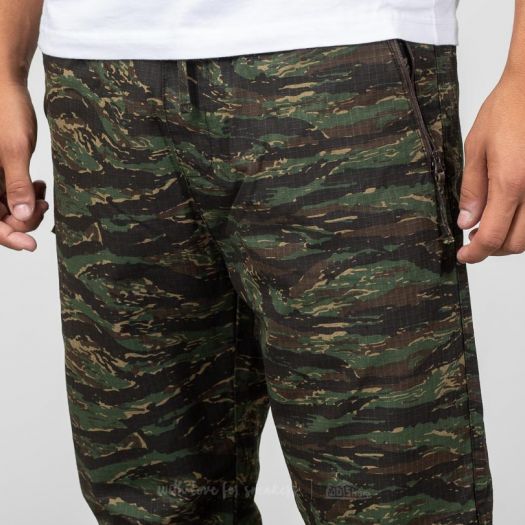 Carhartt valiant jogger hotsell black
