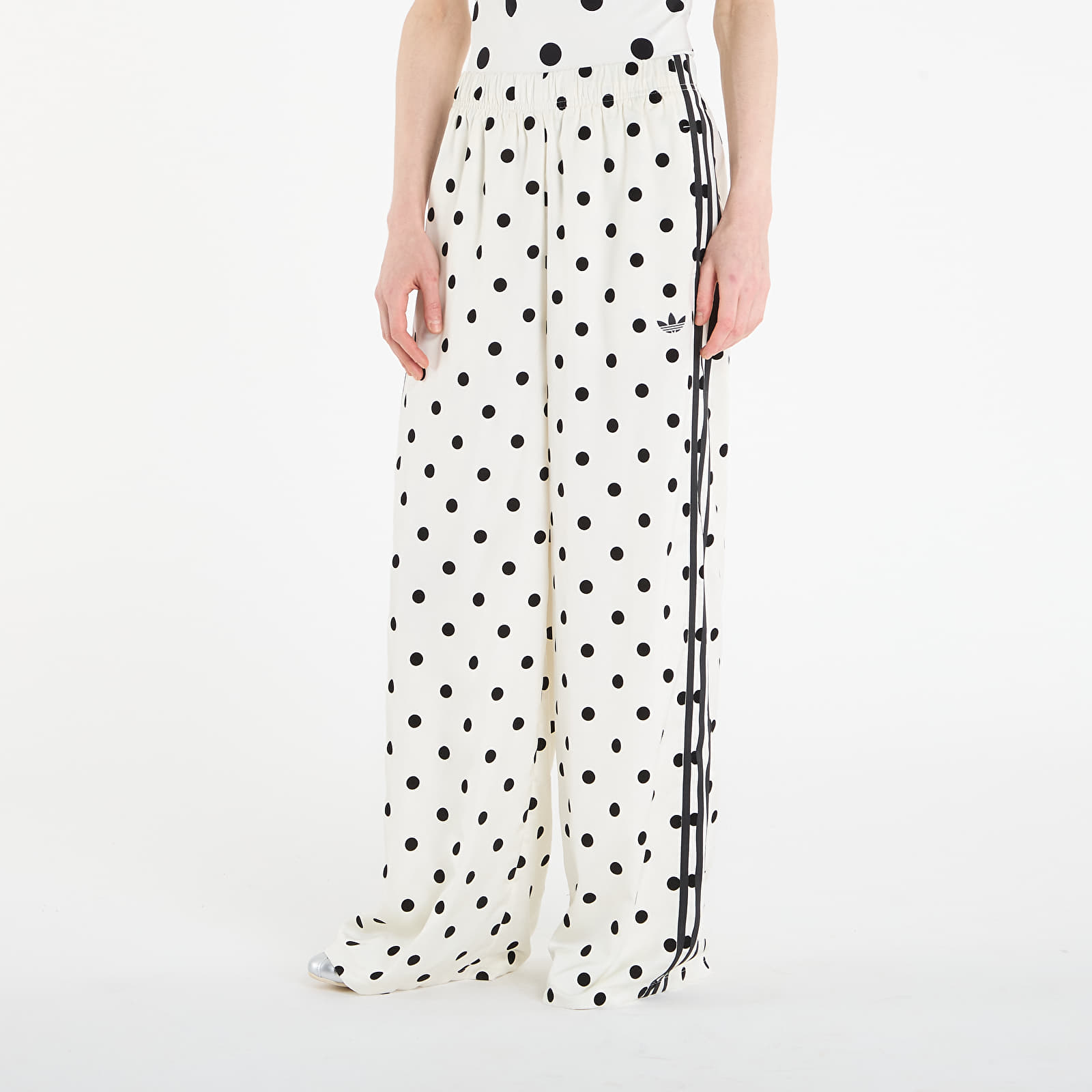 Damebukser adidas Satin Polka Dots Wide Leg Pant Off White