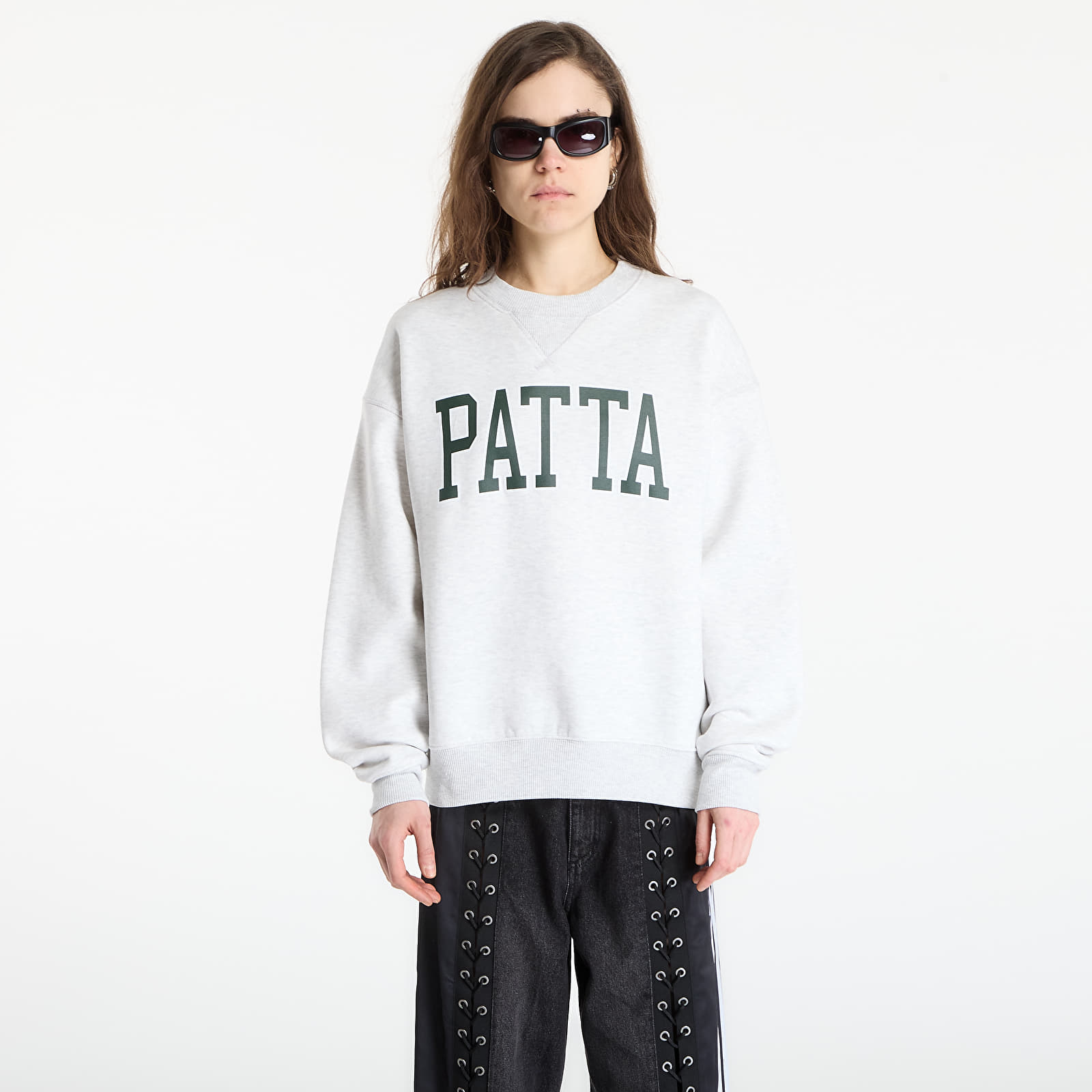Mikiny Patta Arc Logo Crewneck Sweater UNISEX Light Melange Grey