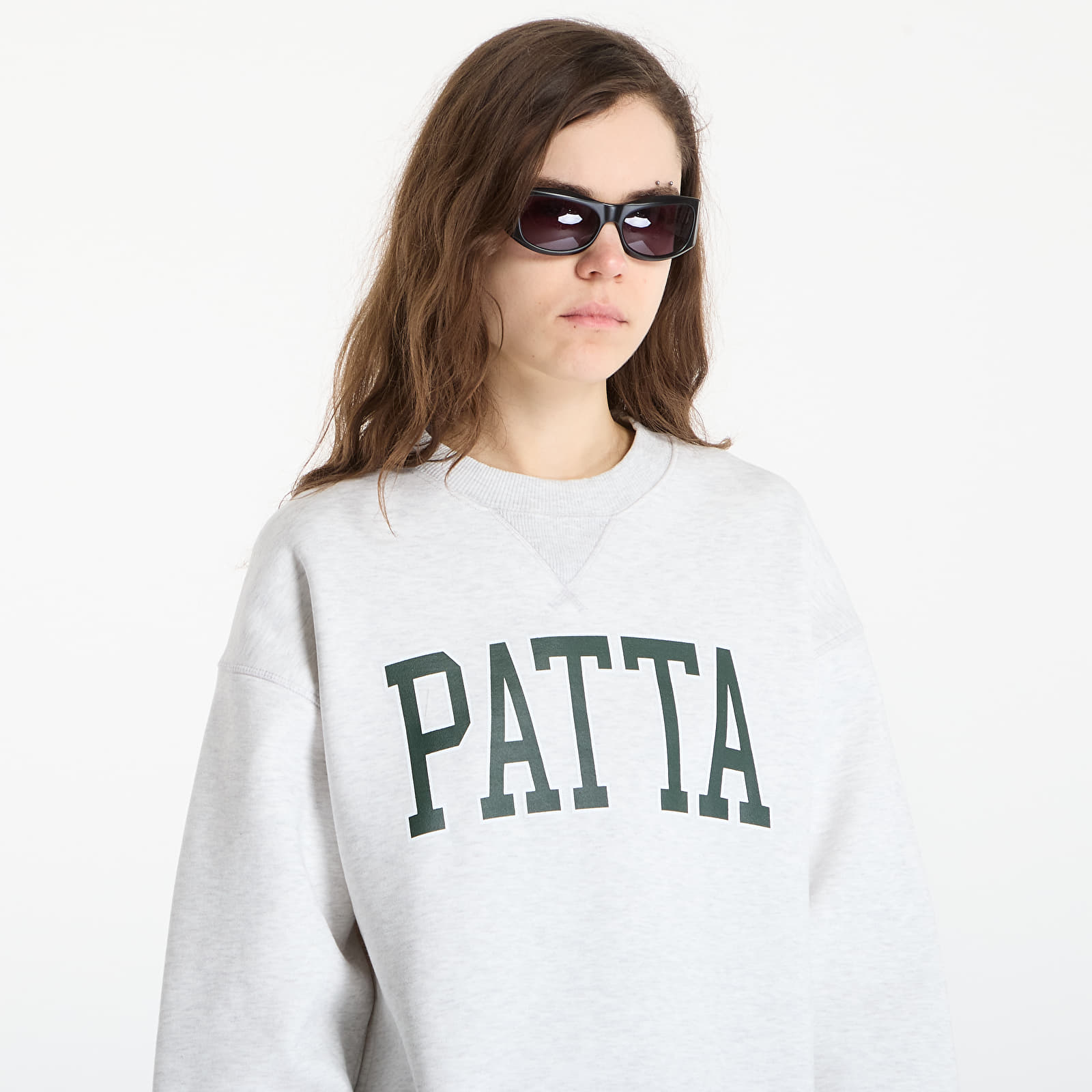 Mikiny Patta Arc Logo Crewneck Sweater UNISEX Light Melange Grey