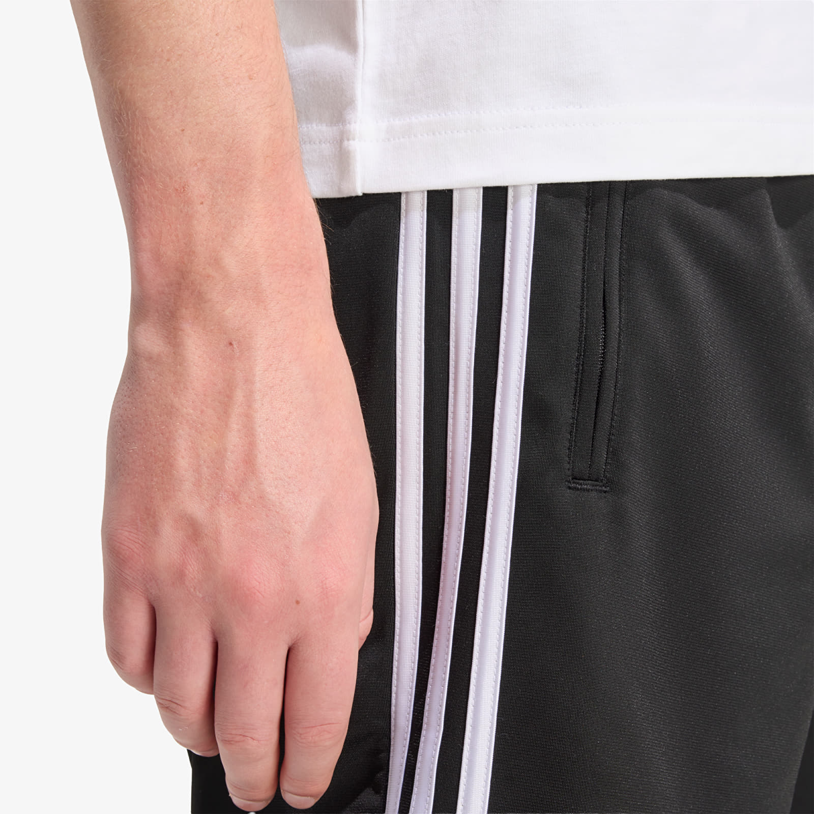 Shorts - Männer adidas Firebird Shorts Black