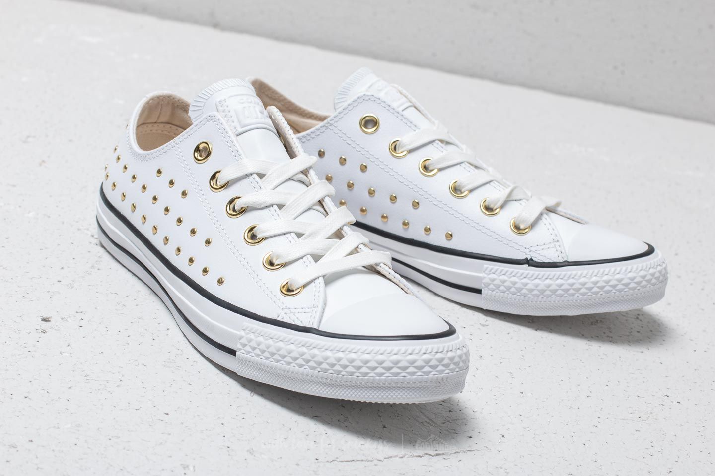 White converse with gold studs sale