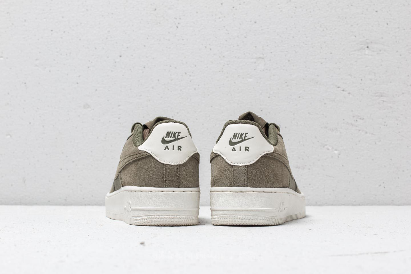 Buty damskie Nike Air Force 1 Suede (GS) Medium Olive/ Medium Olive-Sail