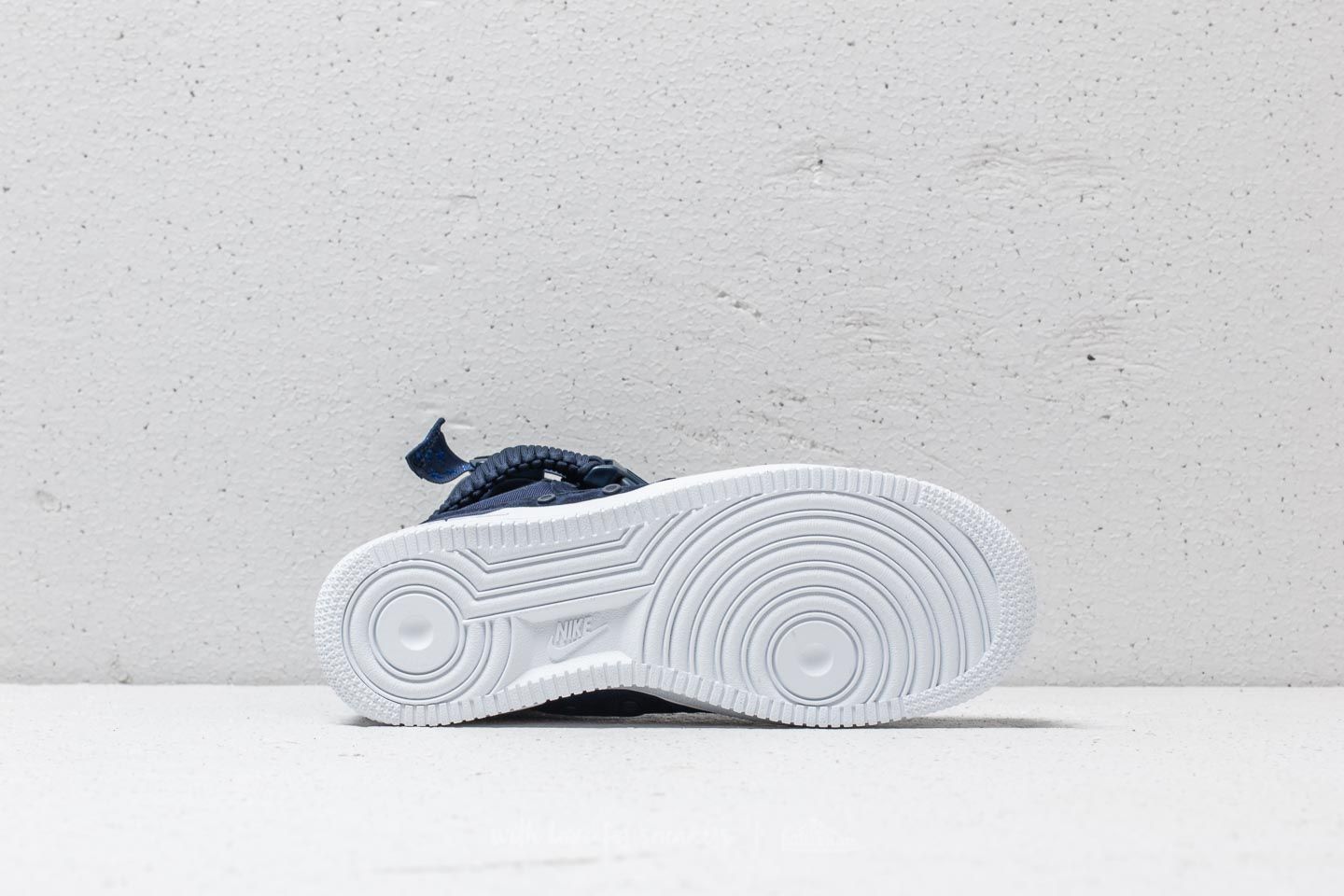 Ženski čevlji Nike SF Air Force 1 Wmns Midnight Navy/ Midnight Navy