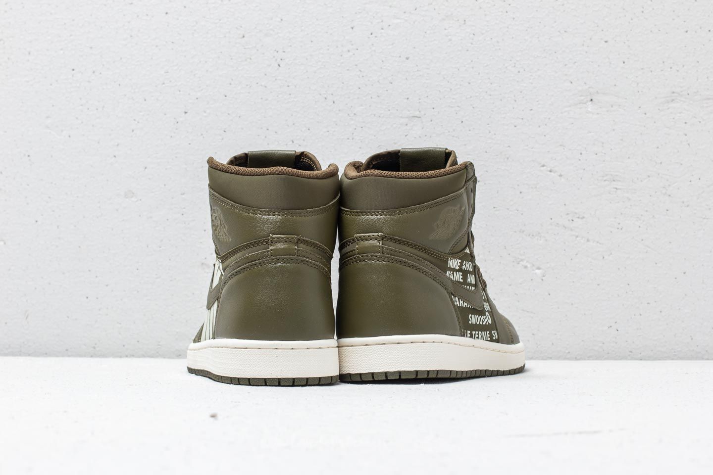 Nike air jordan 1 retro high og olive canvas outlet