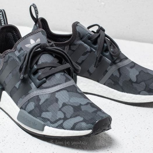 Scarpe uomo adidas NMD R1 Core Black Grey Grey Footshop